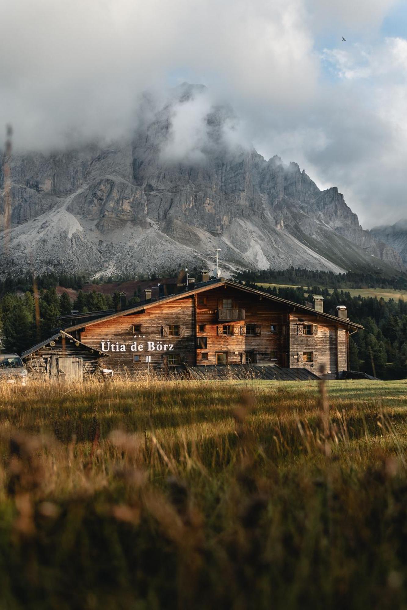 Hotel Ütia De Börz San Martino in Badia Exterior foto