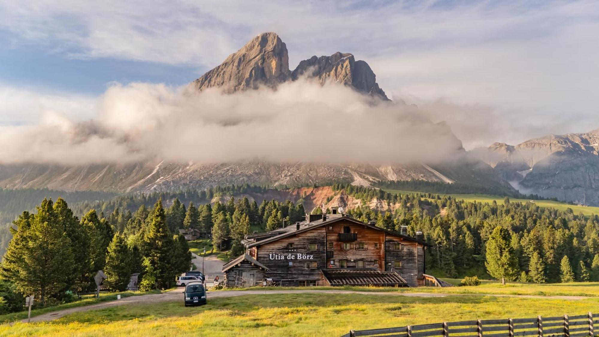 Hotel Ütia De Börz San Martino in Badia Exterior foto